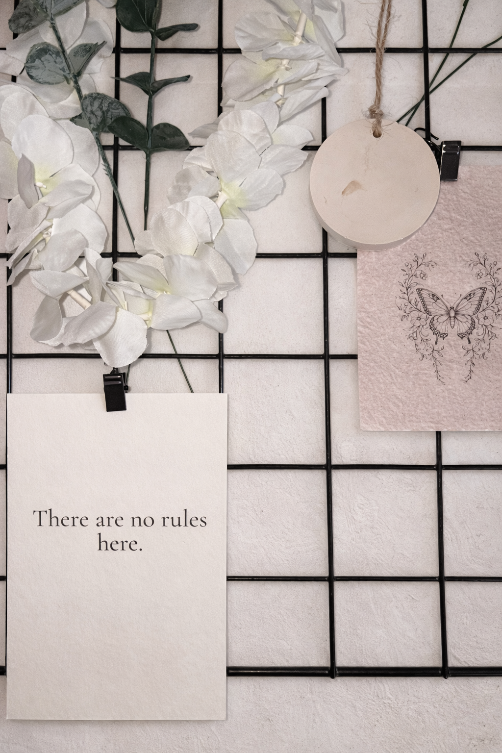 Your Space. Your Rules – Wall Grid Décor Kit (Complete Metal Grid with Clips)
